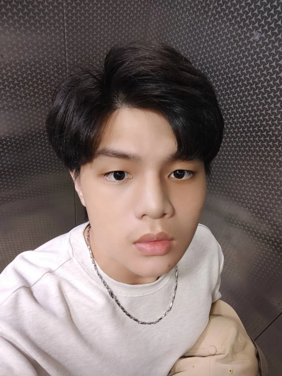 Eason Lu